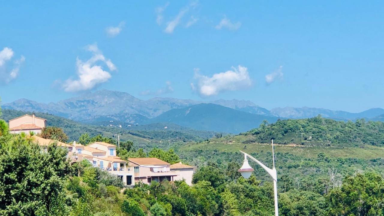 Appartement Vue Mer, Riviere Et Montagnes Sari-Solenzara Kültér fotó